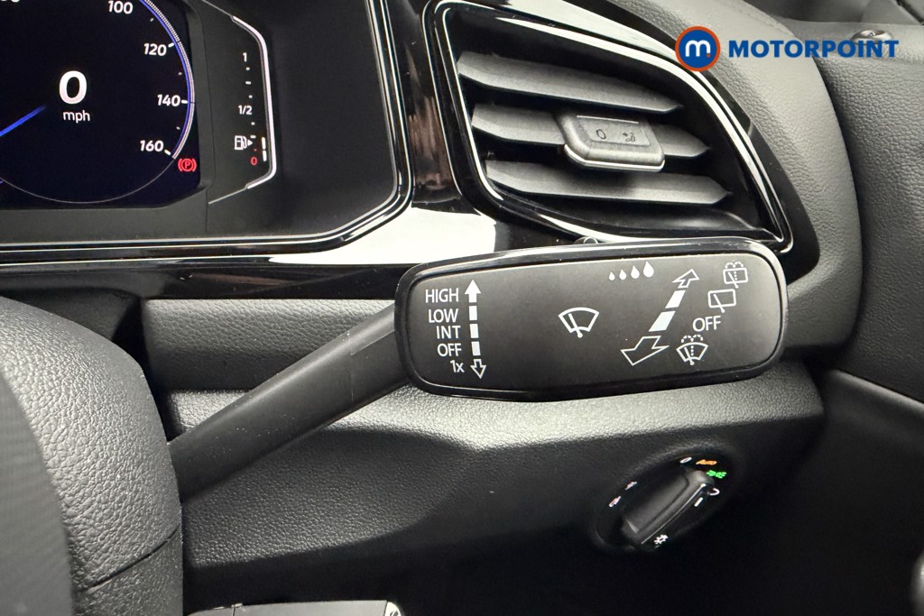 Used Volkswagen T-Roc 2025 for sale - 77275121: Photo 15