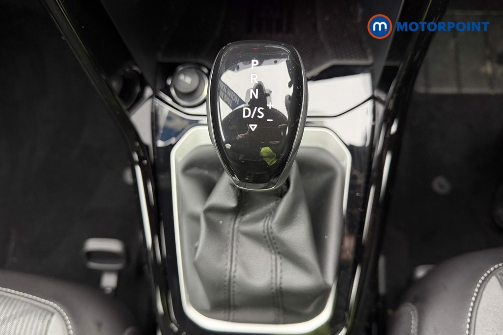 Used Volkswagen T-Roc 2025 for sale - 77275121: Photo 23