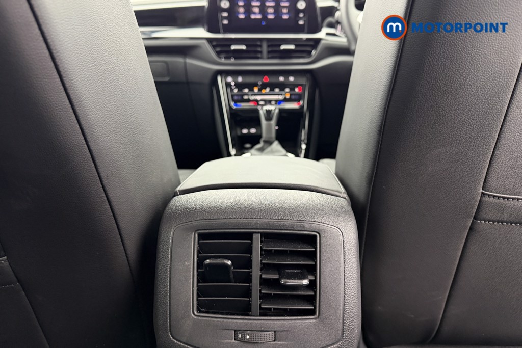 Used Volkswagen T-Roc 2025 for sale - 77275121: Photo 34