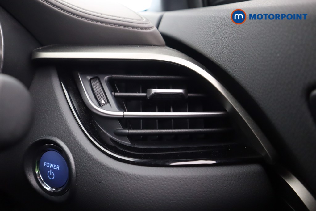 Used Toyota C-HR 2023 for sale - 77128409: Photo 18