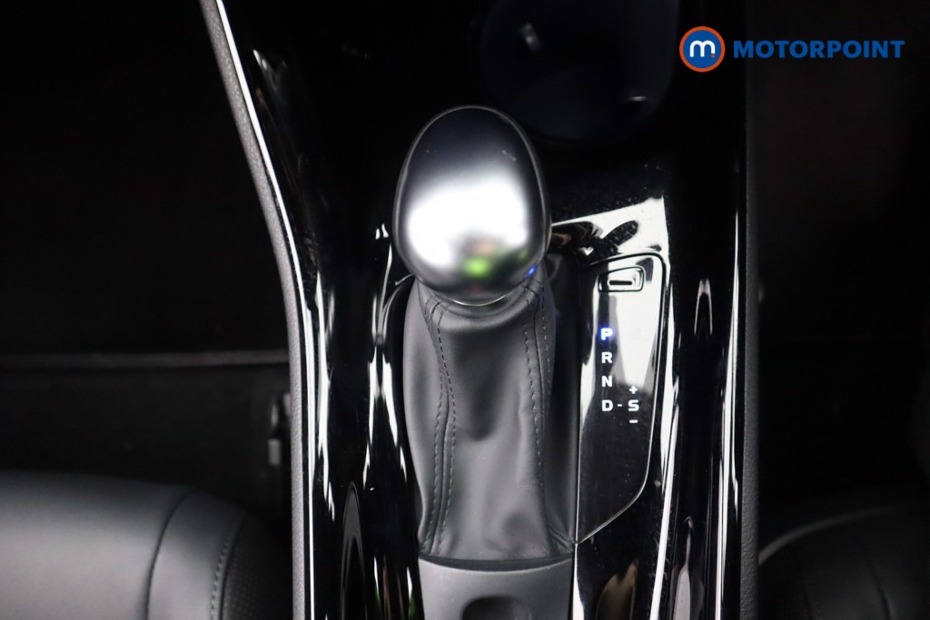 Used Toyota C-HR 2023 for sale - 77128409: Photo 24