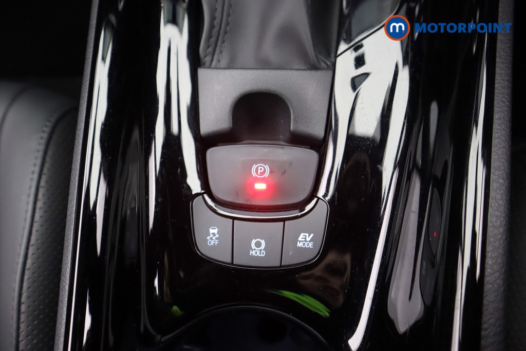 Used Toyota C-HR 2023 for sale - 77128409: Photo 26