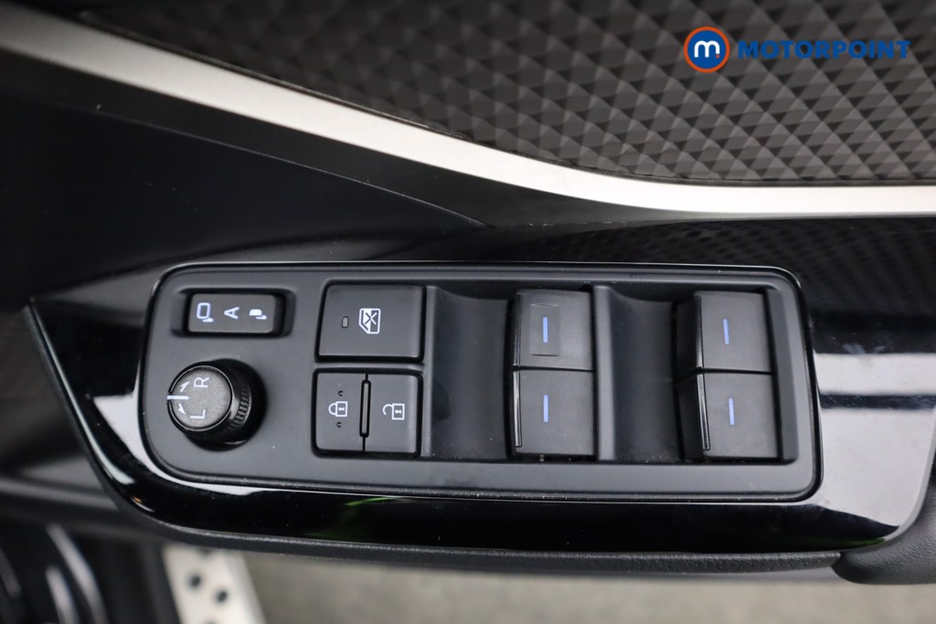 Used Toyota C-HR 2023 for sale - 77128409: Photo 31