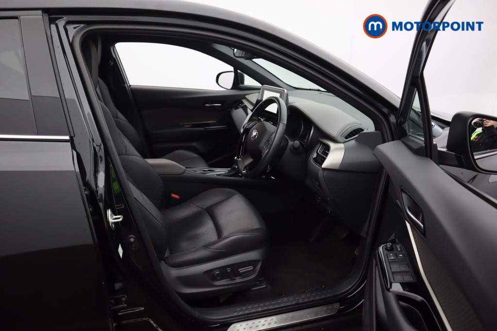 Used Toyota C-HR 2023 for sale - 77128409: Photo 33