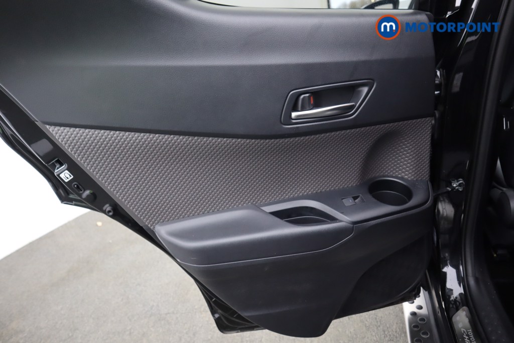 Used Toyota C-HR 2023 for sale - 77128409: Photo 41