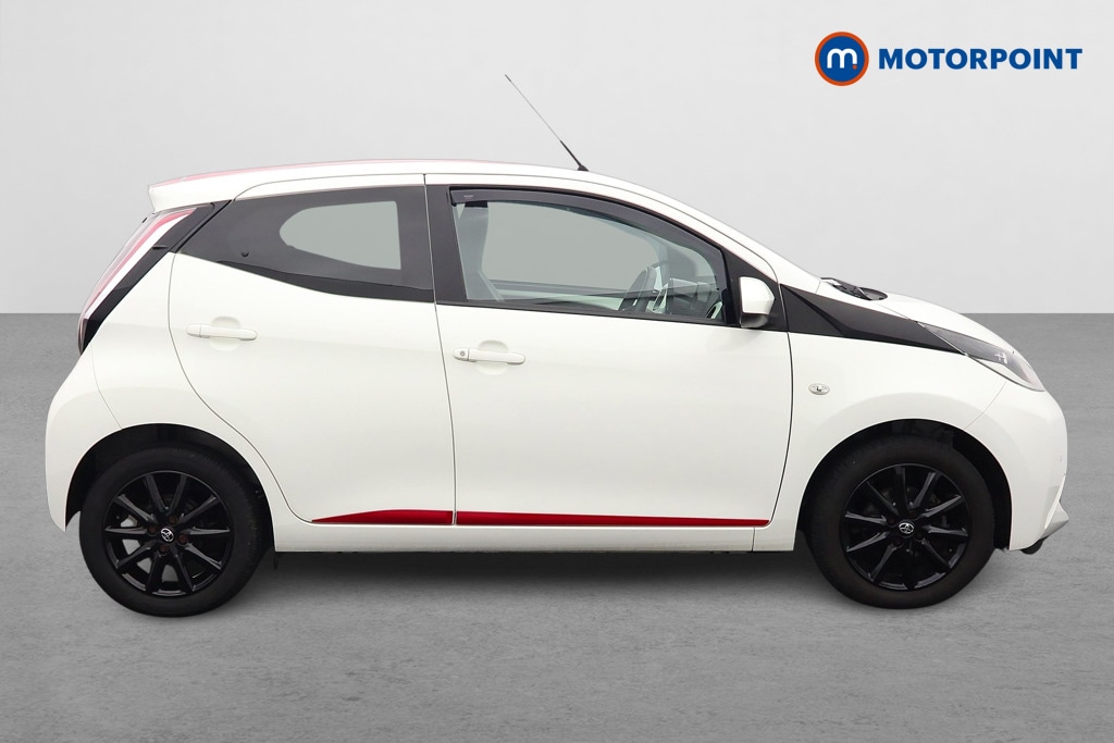 Used Toyota AYGO 2017 for sale - 77500634: Photo 8