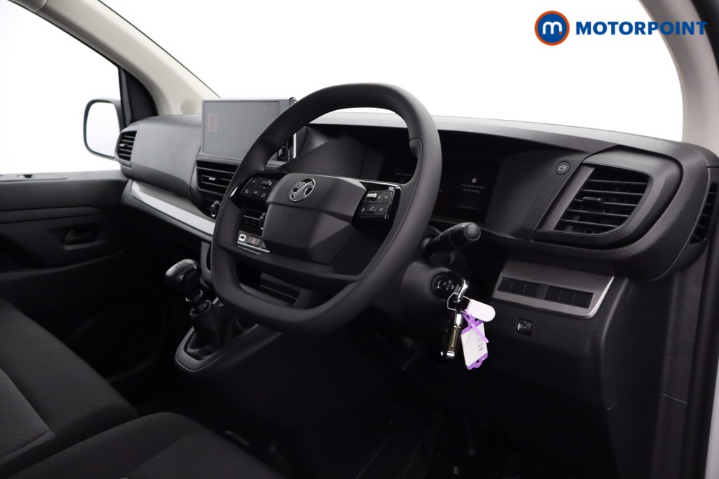 Used Vauxhall Vivaro 2024 for sale - 76184657: Photo 11