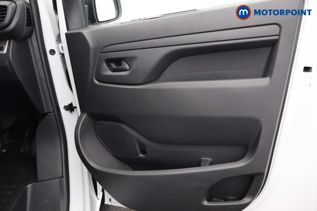 Used Vauxhall Vivaro 2024 for sale - 76184657: Photo 21