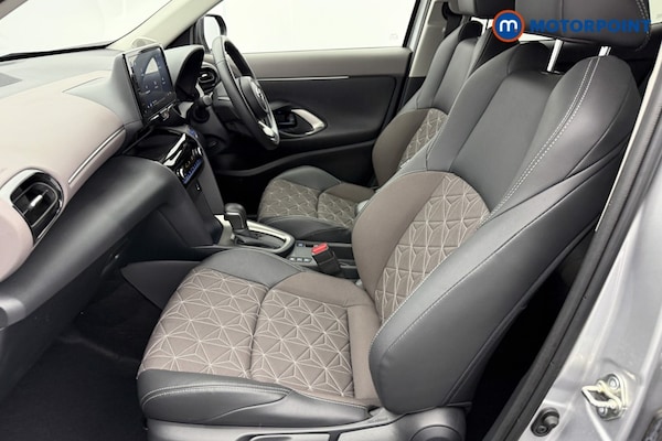 Used Toyota Yaris Cross 2023 for sale - 75515129: Photo 34