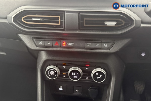 Used Dacia Sandero Stepway 2024 for sale - 75672636: Photo 13