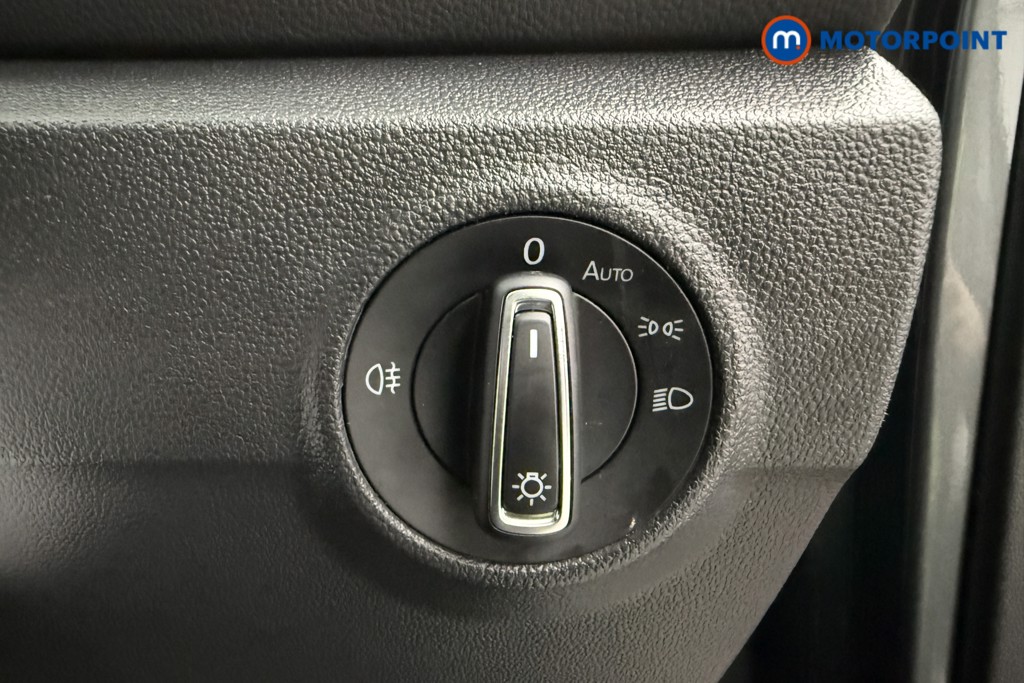 Used Volkswagen T-Roc 2023 for sale - 78001403: Photo 24