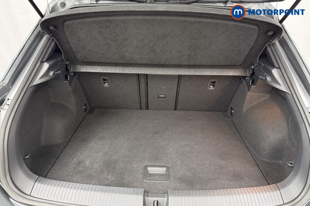 Used Volkswagen T-Roc 2023 for sale - 78001403: Photo 32