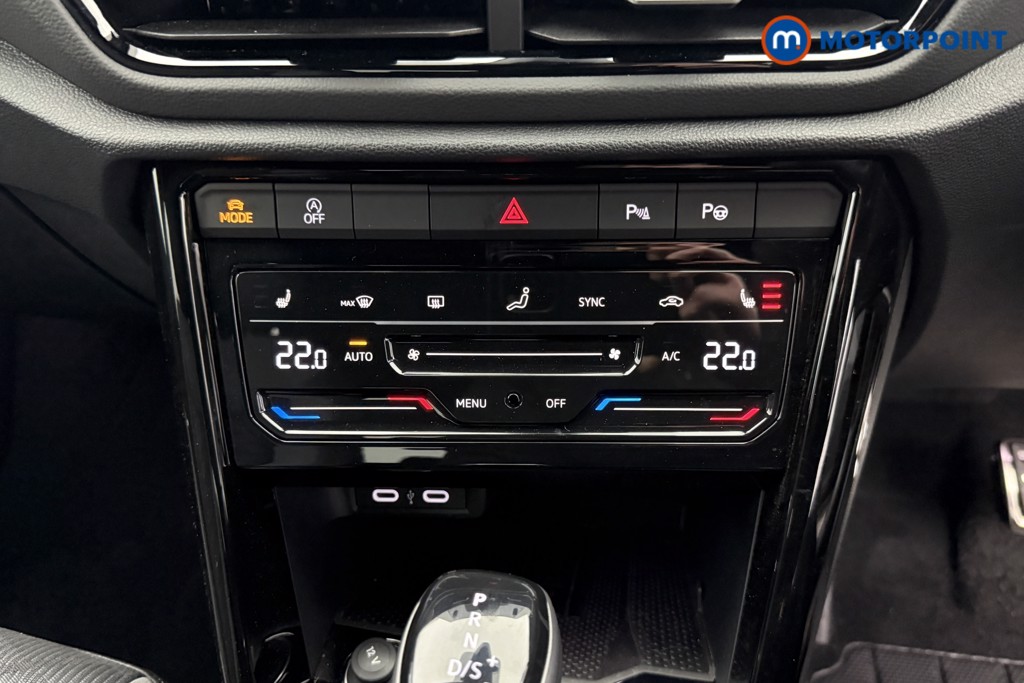 Used Volkswagen T-Roc for sale - 77297854: Photo 20