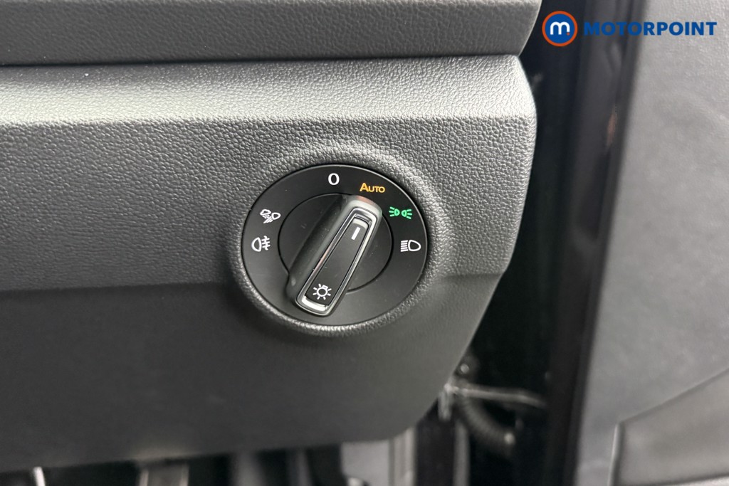 Used Volkswagen T-Roc for sale - 77297854: Photo 24