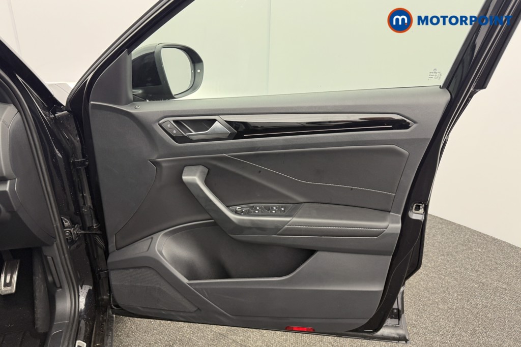 Used Volkswagen T-Roc for sale - 77297854: Photo 26