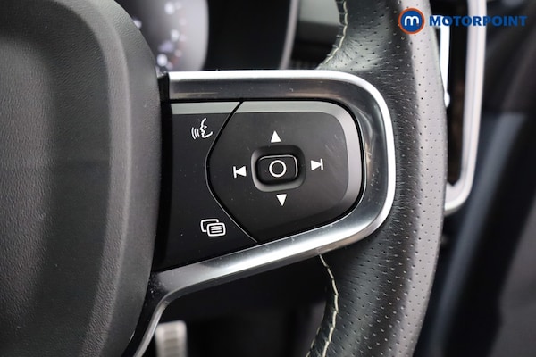 Used Volvo XC40 2021 for sale - 76209655: Photo 21