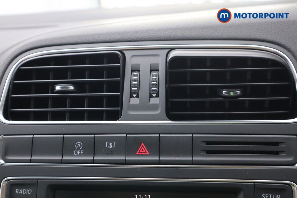 Used Volkswagen Polo 2015 for sale - 76344901: Photo 11