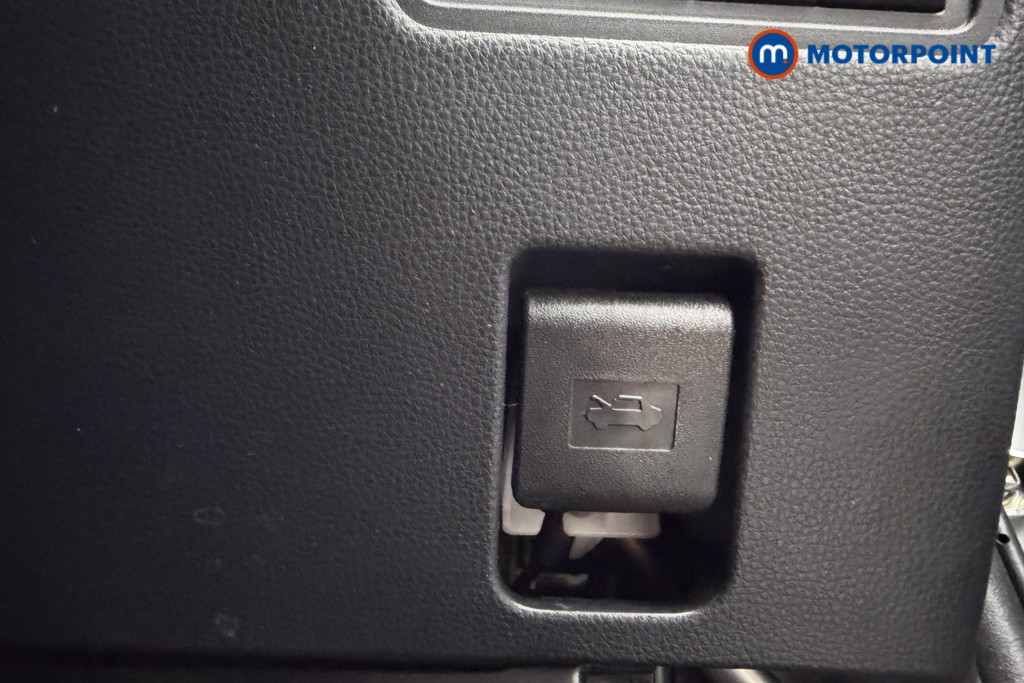 Used Toyota Yaris 2021 for sale - 77951513: Photo 16