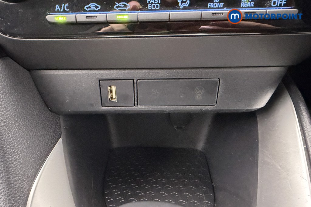 Used Toyota Yaris 2021 for sale - 77951513: Photo 20