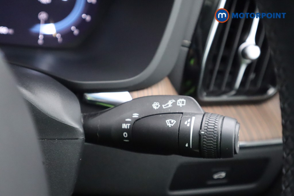 Used Volvo XC60 2023 for sale - 76405448: Photo 15