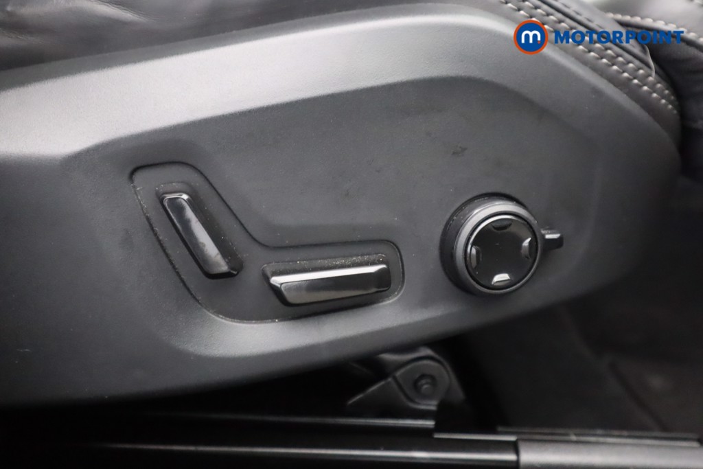 Used Volvo XC60 2023 for sale - 76405448: Photo 24