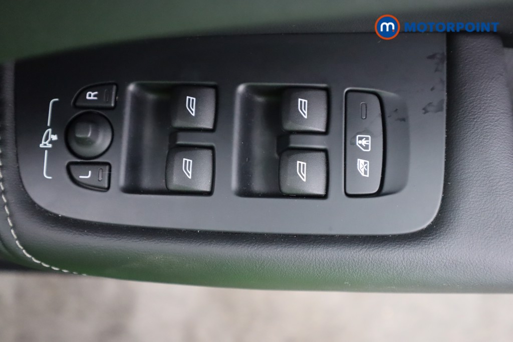 Used Volvo XC60 2023 for sale - 76405448: Photo 26