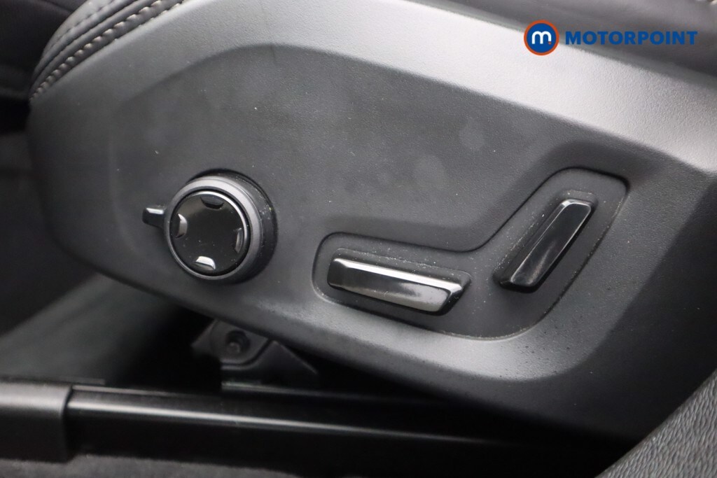 Used Volvo XC60 2023 for sale - 76405448: Photo 43