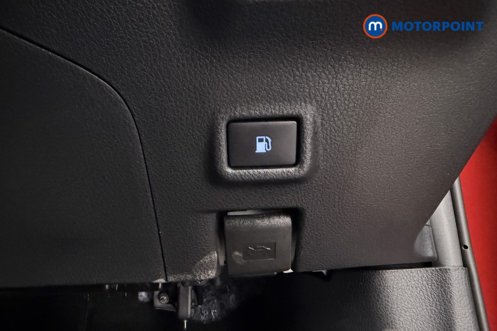 Used Toyota C-HR 2021 for sale - 77665815: Photo 17