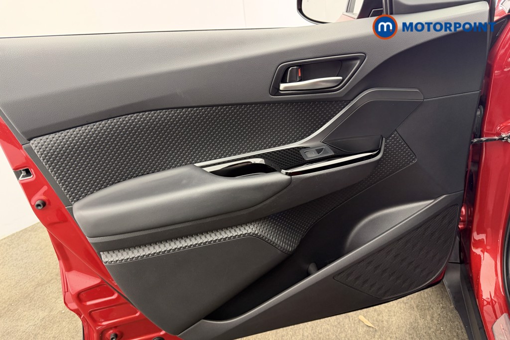 Used Toyota C-HR 2021 for sale - 77665815: Photo 44