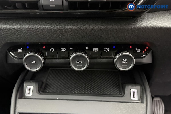 Used Citroen C4 2022 for sale - 76209727: Photo 20