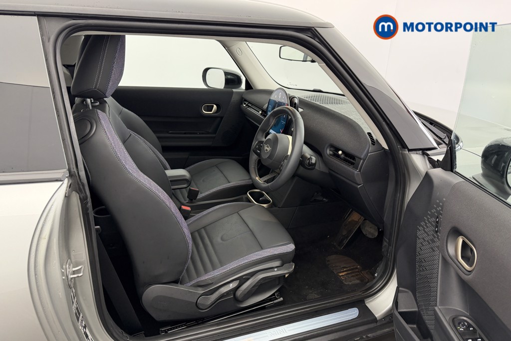 Used MINI Cooper 2024 for sale - 77593001: Photo 23