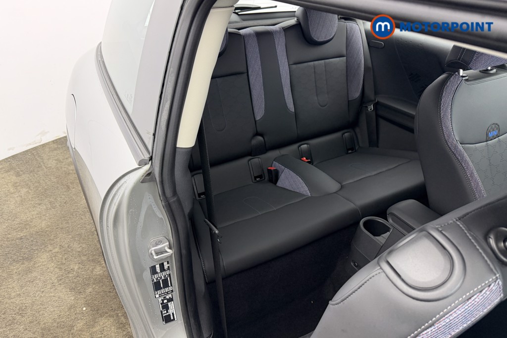 Used MINI Cooper 2024 for sale - 77593001: Photo 25