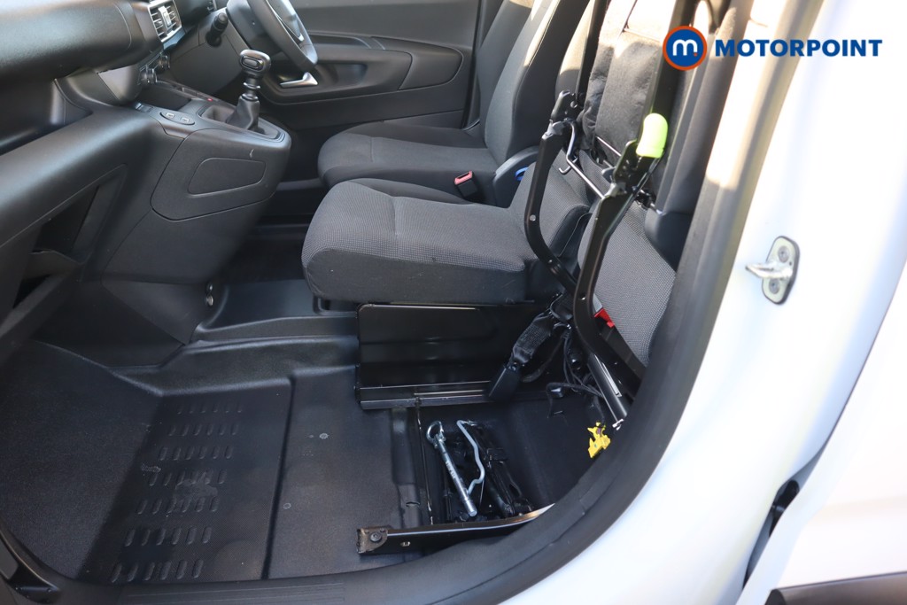 Used Peugeot Partner 2024 for sale - 77002186: Photo 26