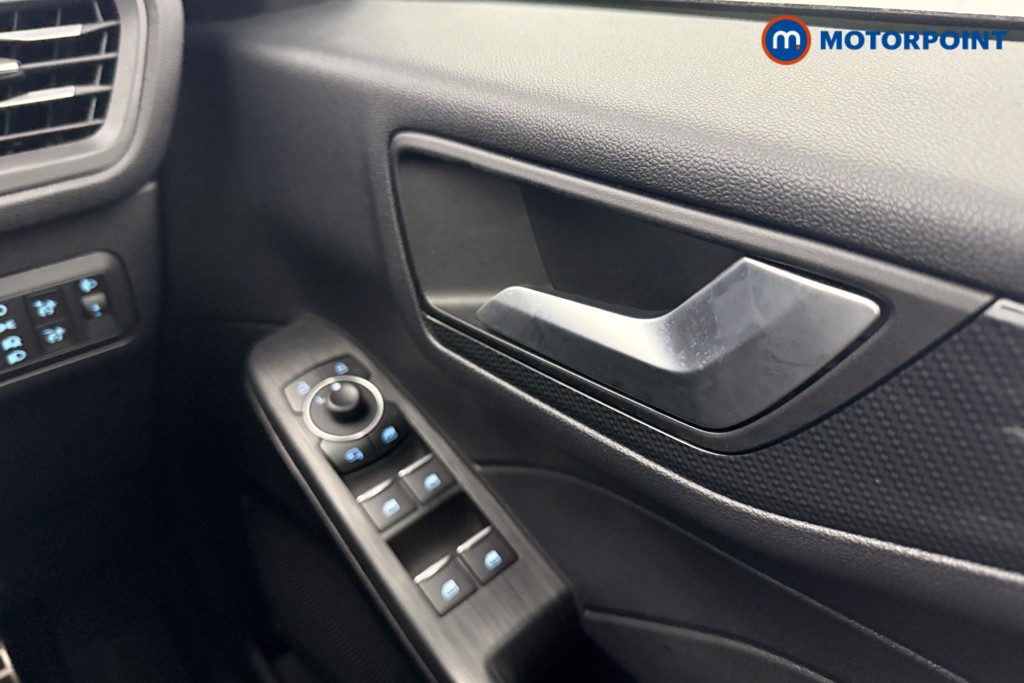 Used Ford Kuga 2023 for sale - 76946260: Photo 22