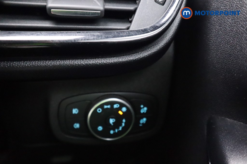 Used Ford Fiesta 2019 for sale - 76178218: Photo 19