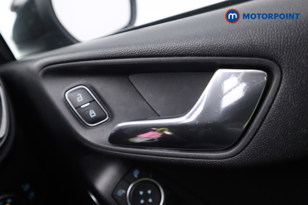 Used Ford Fiesta 2019 for sale - 76178218: Photo 21