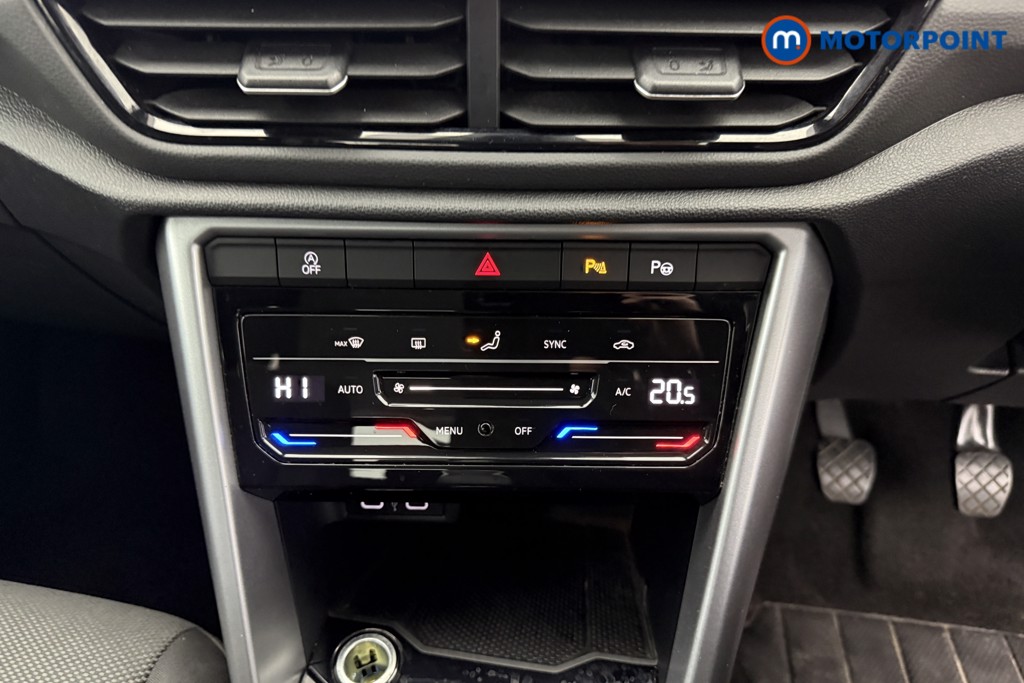 Used Volkswagen T-Roc 2022 for sale - 76340894: Photo 20