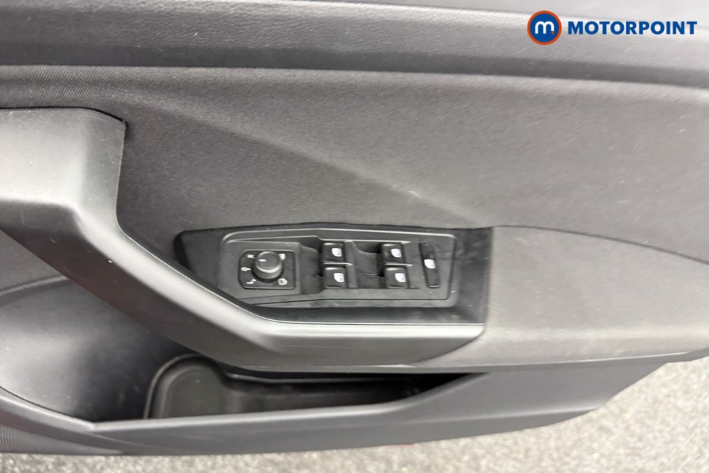 Used Volkswagen T-Roc 2022 for sale - 76340894: Photo 25