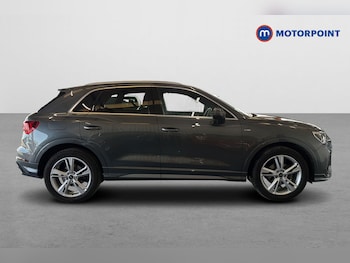 Used Audi Q3 2023 for sale - 79312509: Photo