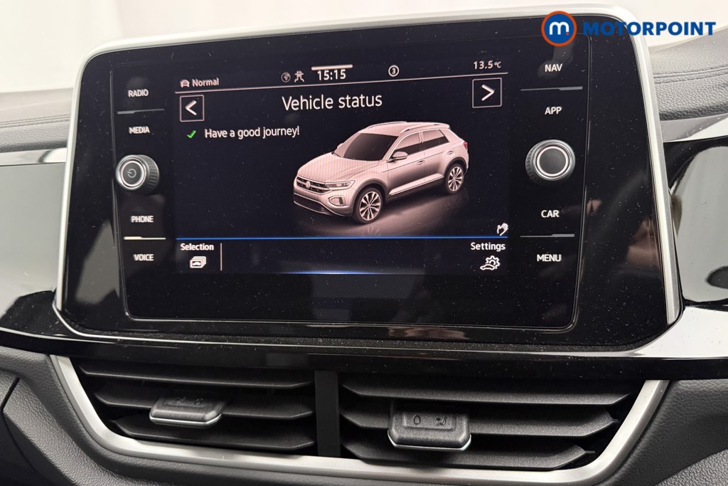 Used Volkswagen T-Roc 2024 for sale - 77407225: Photo 17