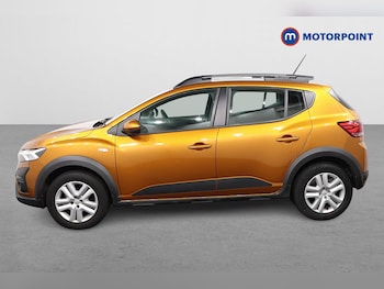 Used Dacia Sandero Stepway 2023 for sale - 76967981: Photo