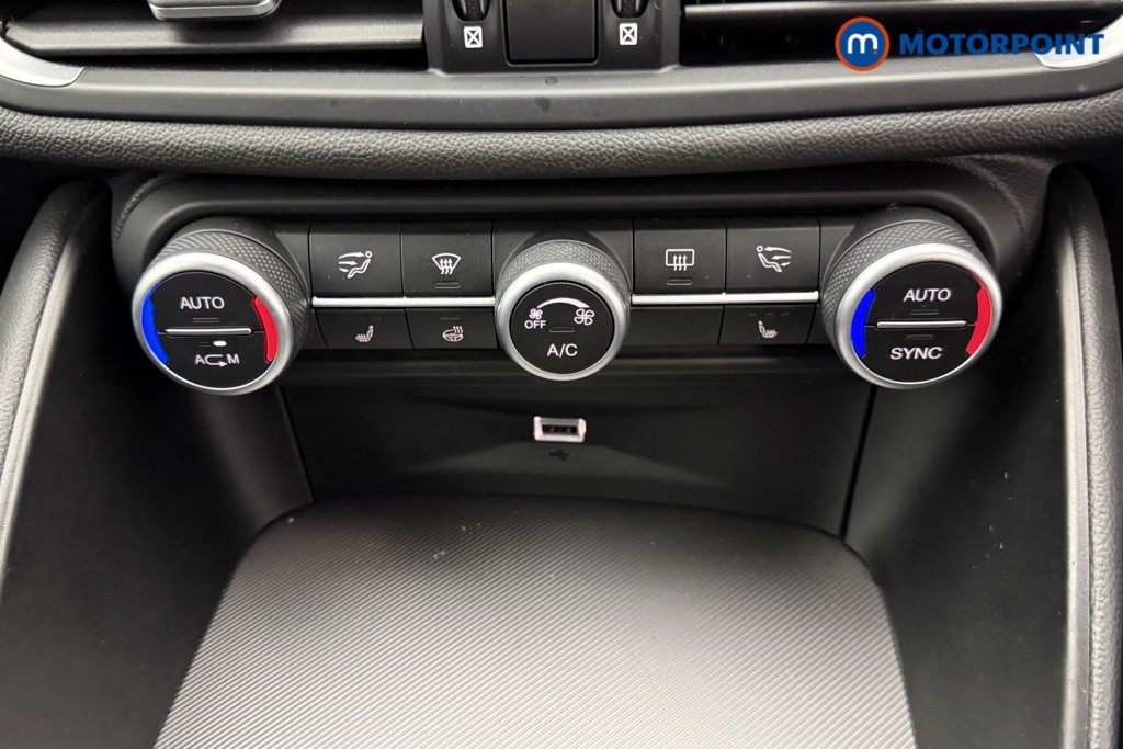 Used Alfa Romeo Giulia 2019 for sale - 77219813: Photo 20