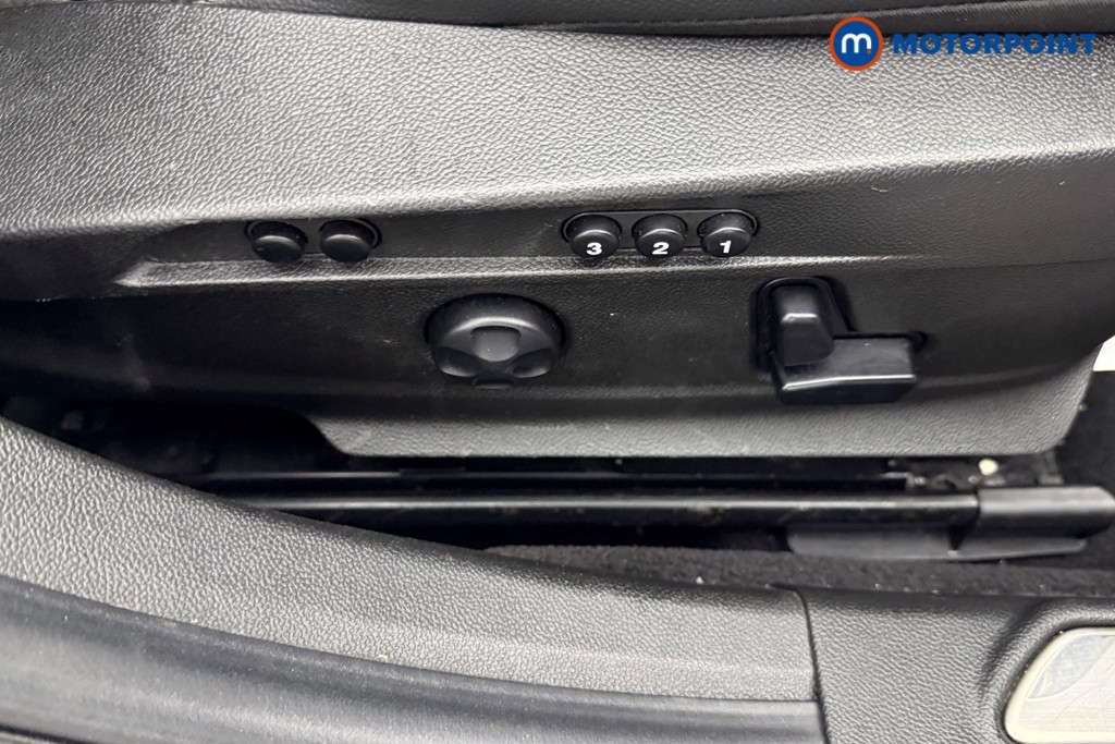 Used Alfa Romeo Giulia 2019 for sale - 77219813: Photo 28