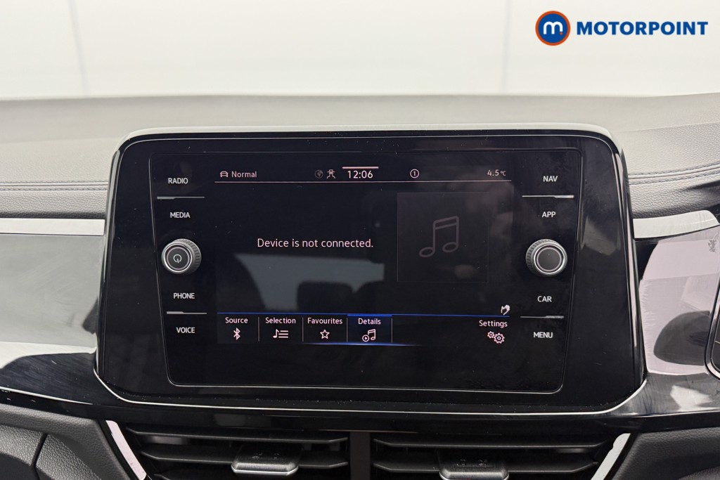 Used Volkswagen T-Roc 2025 for sale - 77297841: Photo 15