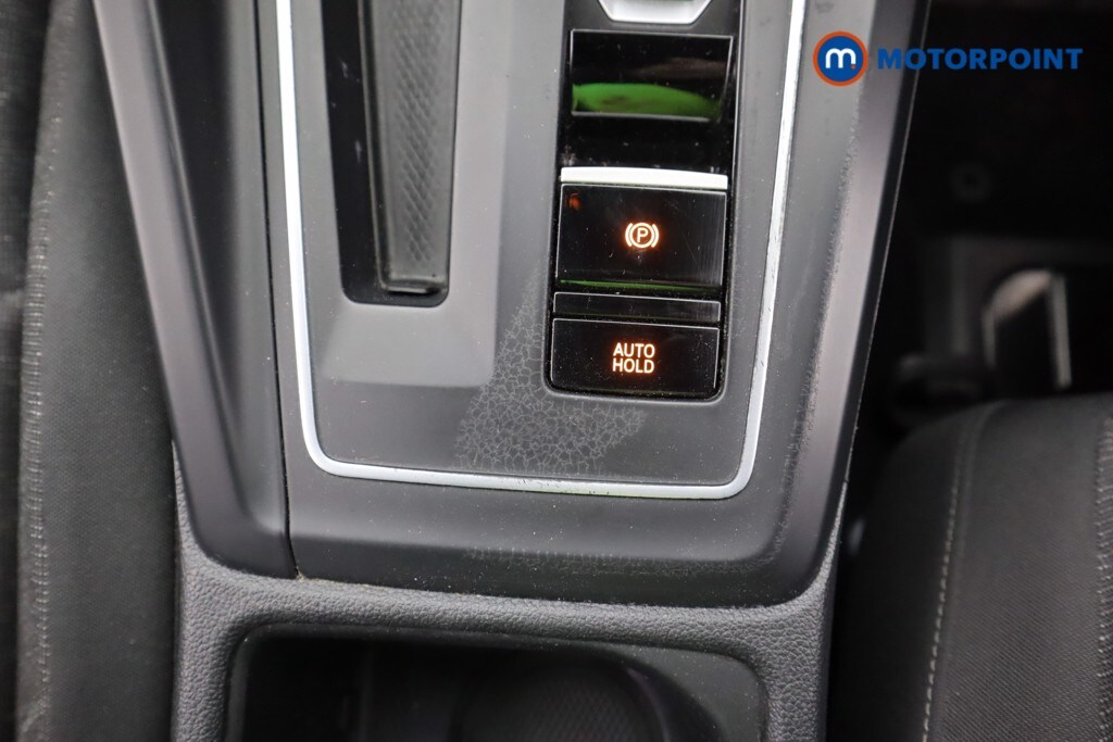 Used Volkswagen Golf 2020 for sale - 77718852: Photo 24