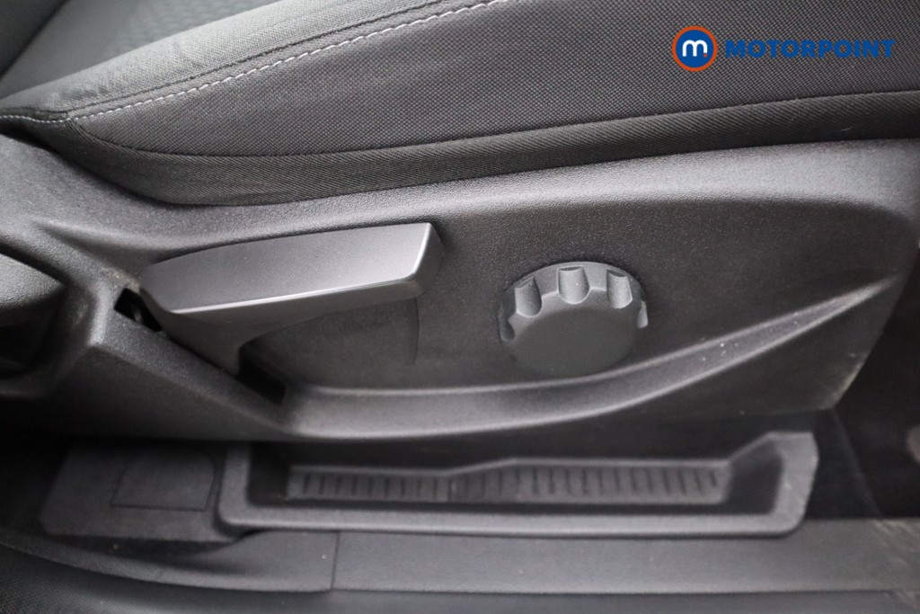 Used Ford Kuga 2017 for sale - 76697071: Photo 24