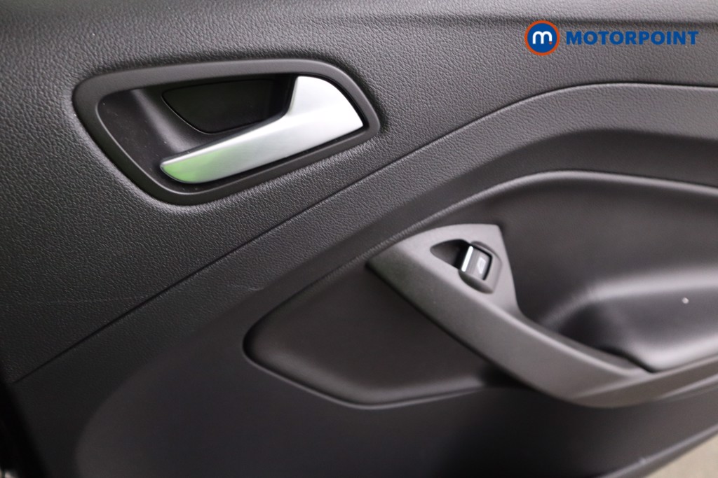 Used Ford Kuga 2017 for sale - 76697071: Photo 28