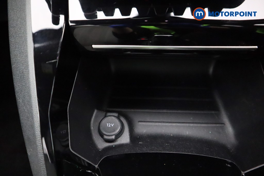 Used Peugeot 2008 2021 for sale - 76889899: Photo 24