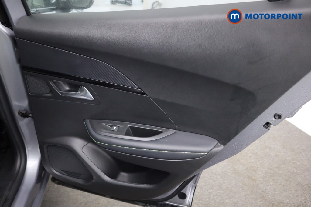 Used Peugeot 2008 2021 for sale - 76889899: Photo 35