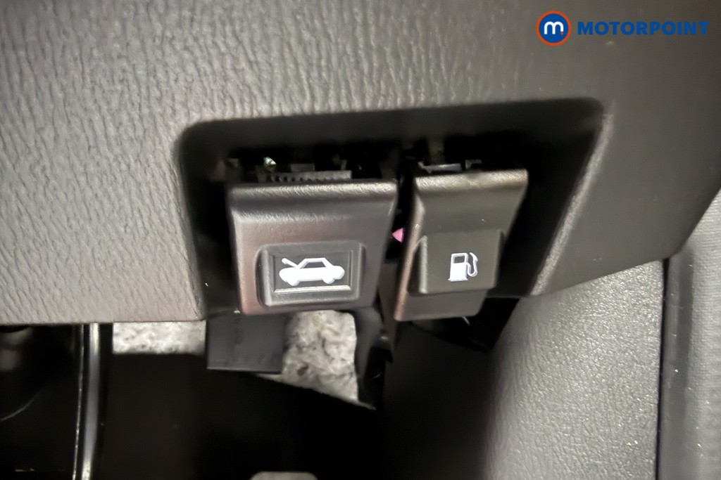 Used Mazda Mazda2 2024 for sale - 76379130: Photo 22